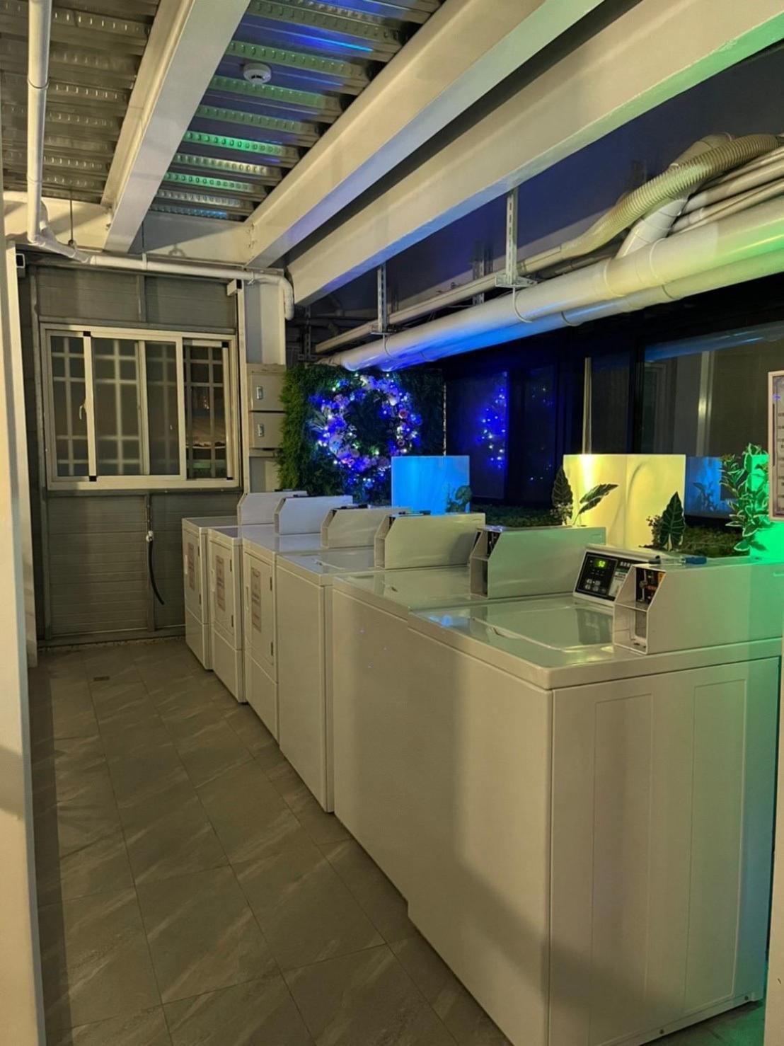 Weifeng Boutique Business Hotel - Zhanqian Branch Pingtung Экстерьер фото